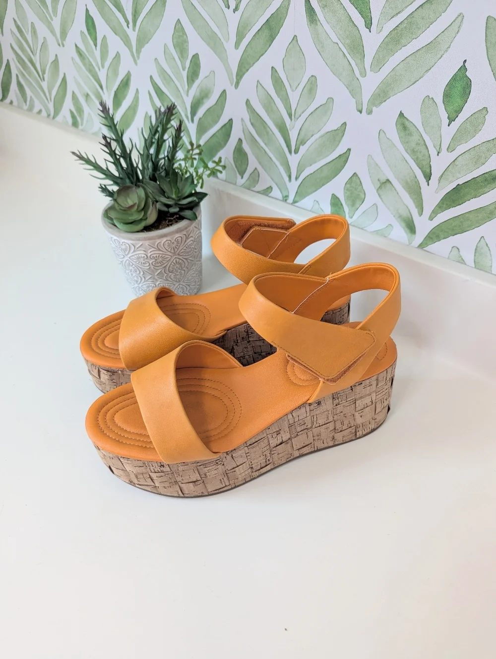Sarto Women's Orange Cork Platform Sandals 8.5 Leather Upper Demi 2